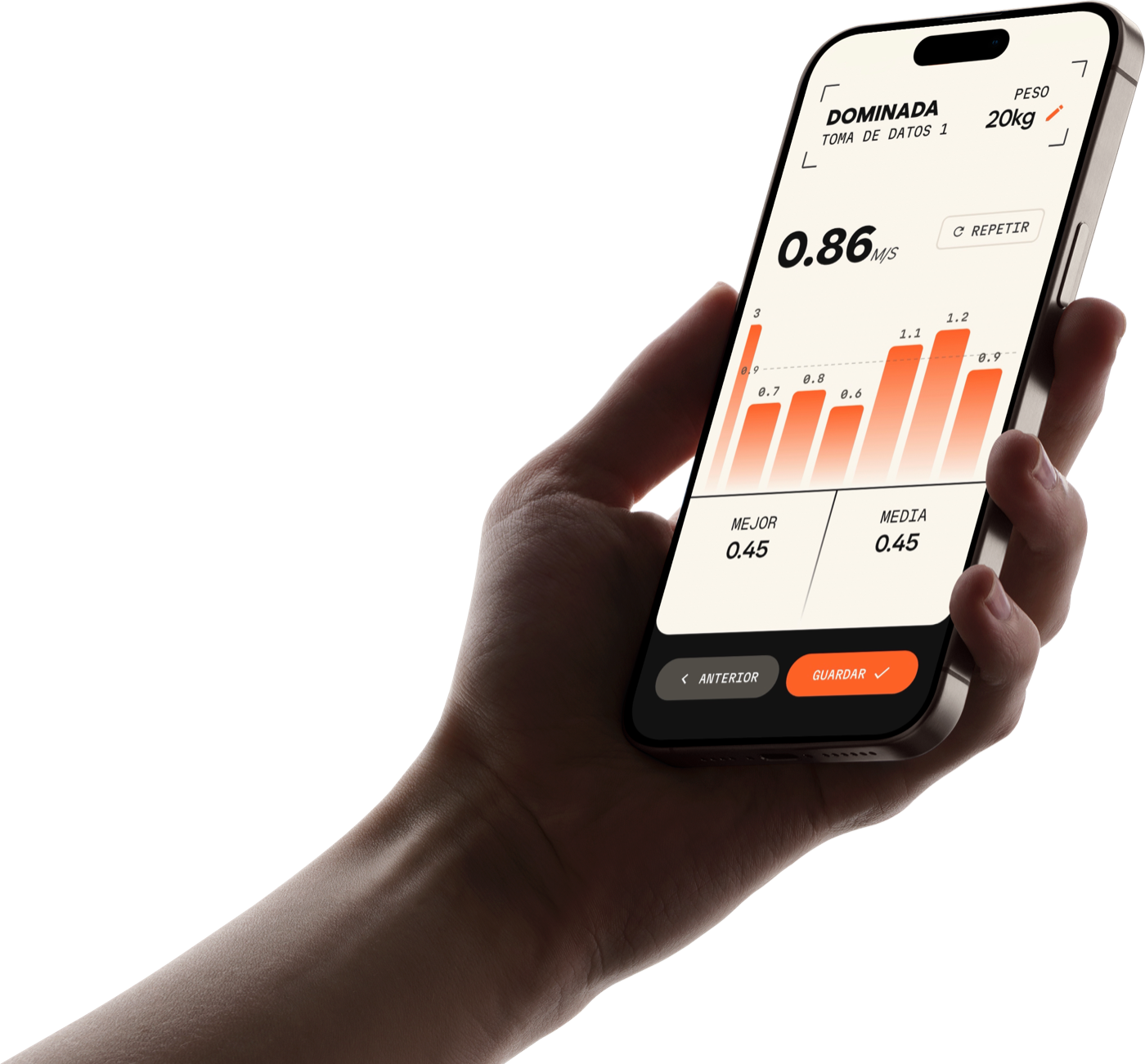 Una mano sosteniendo el móvil con la app de Inertia midiendo una serie de dominadas